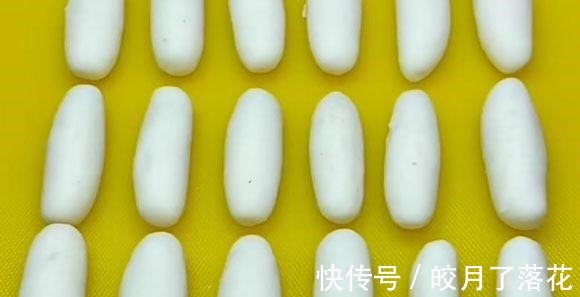 秋冬多给家人做这零食,不炸不煎上锅一蒸,无油低糖,比吃糖果强!