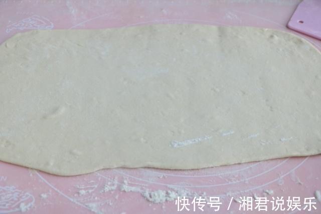 花卷别总去蒸,换种方式煎一煎,香脆有嚼劲