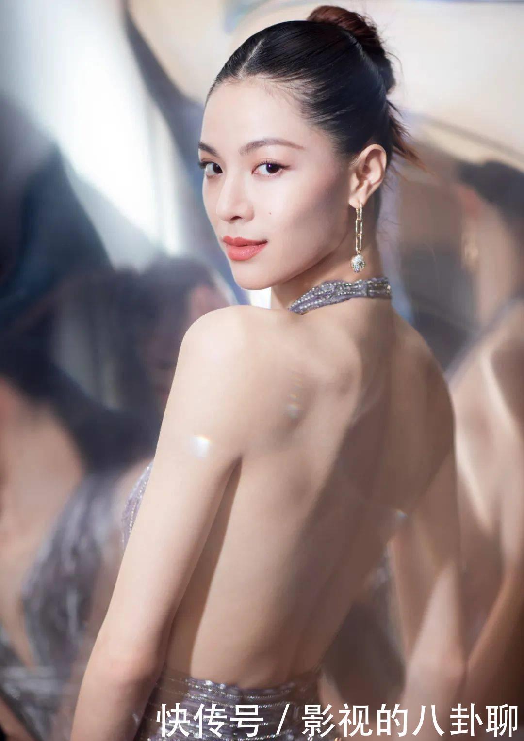 训练|女生为何要练背?一组高效练背动作,值得尝试