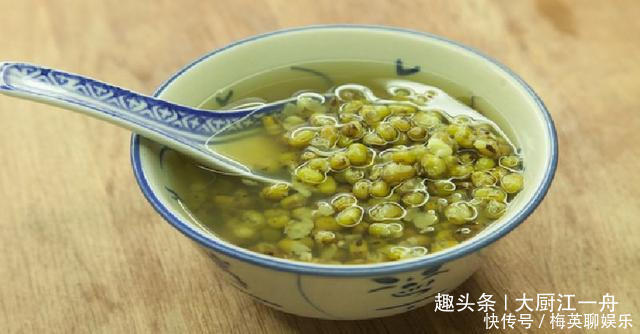 滴上几滴白|绿豆汤怎样熬才不发红大厨只需多做这一步,绿豆汤久熬不红