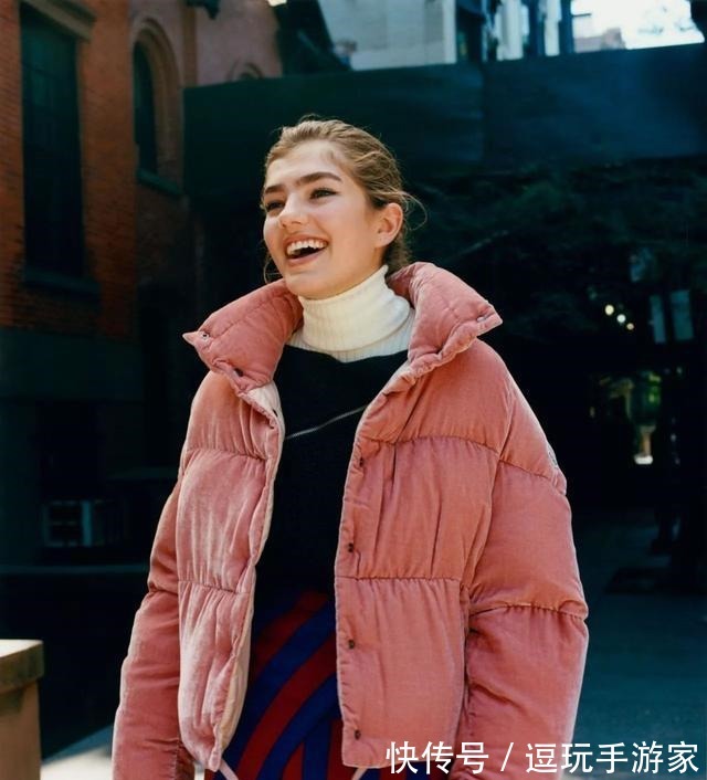 李若彤 羽绒服搭不好看下面的搭配方法不容错过!时尚保暖两不误!