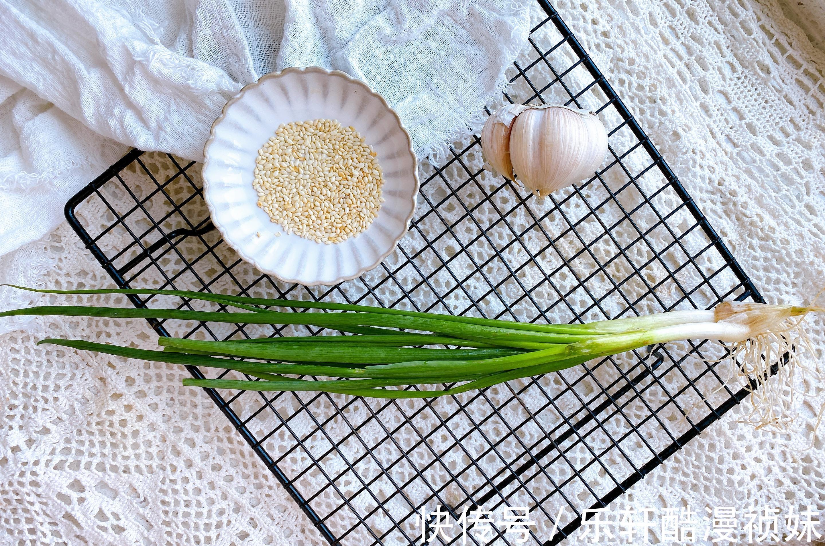 重点|烧南瓜最好吃的做法，2个重点，粉糯香甜入味，比肉还好吃超下饭