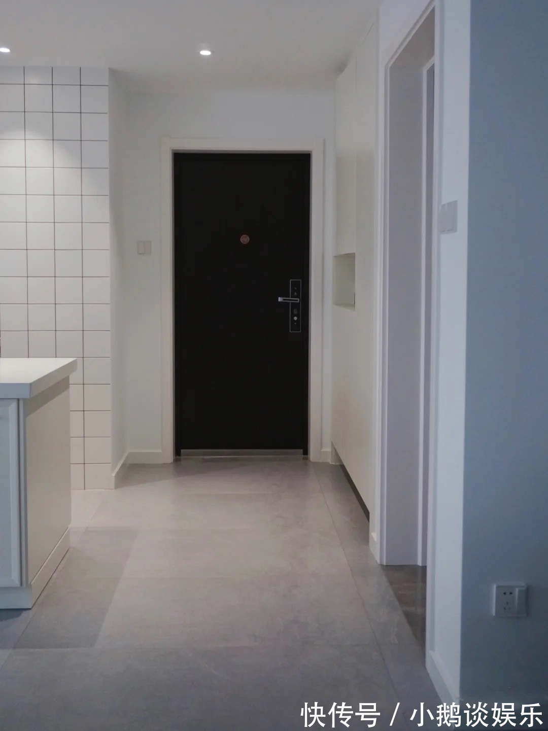 耐看|她家不吊顶,全屋大白墙,简约干净,“家徒四壁”反而更高级耐看