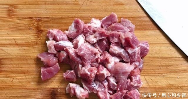 入绞肉机|这样一来,皮肤又软又韧,馅料又新鲜又香