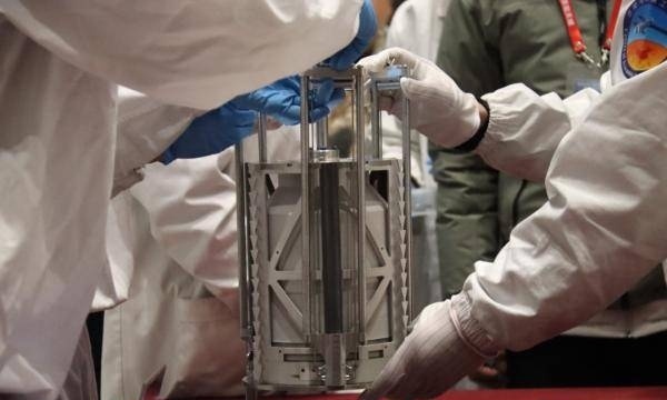 嫦娥五号月壤取样少取200多克，原来是因钻具遇硬物，下插不够深