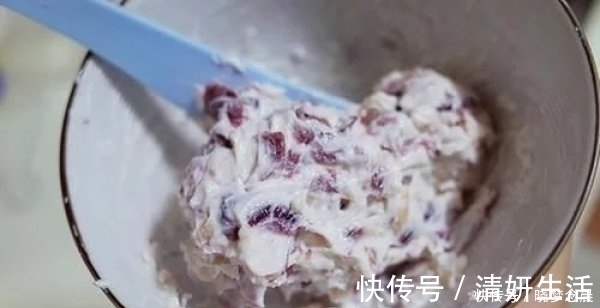 高筋面粉|手撕面包的做法，出炉香甜柔软还拉丝，再也不用买了