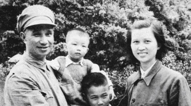 大将|粟裕大将晚年,为什么不敢回家乡看看?去世后儿子说出他心底的秘密