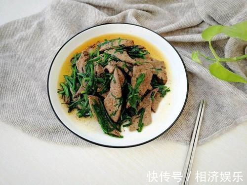 家常菜|明目补血的菜品,好吃又不贵,不要错过的一道家常菜