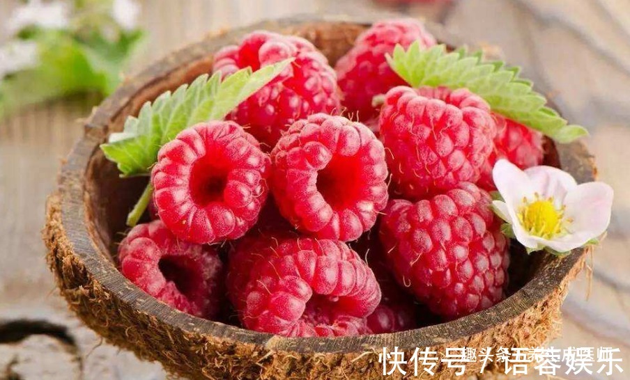 美容养颜|女性不想变衰老,夏季多吃此果,增强免疫力,清理毒素,滋补气血