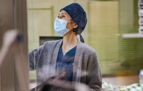 護(hù)理學(xué)|《心動的信號4》洪成成配當(dāng)醫(yī)學(xué)博士嗎？小孔流血她看都不看