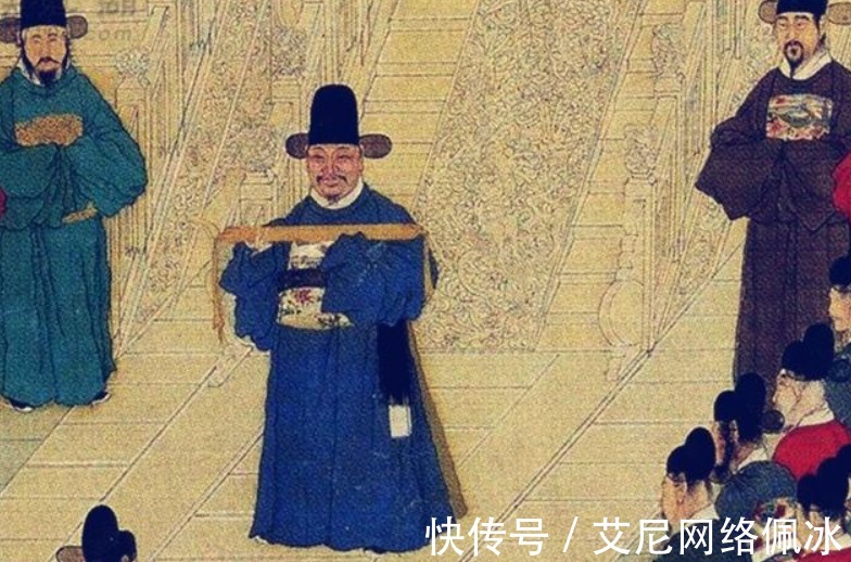 制度|穿什么鞋也要看身份?明朝鞋履制度,连锦衣卫也只能穿草鞋?