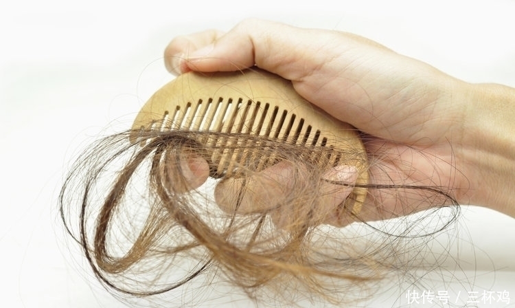 年轻态|女性多少岁开始衰老?这个年龄,没多少人能接受!