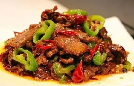 营养物质|气温持续下降好多老人都感冒了，多吃小炒菜，提升免疫感冒少