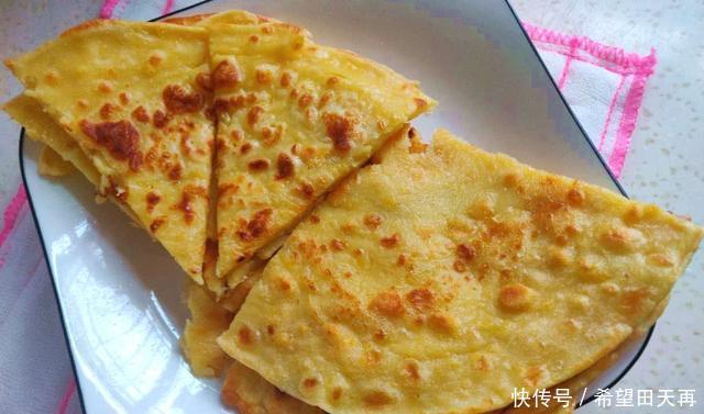 鸡蛋煎饼|秋天的早餐,我家就爱这一口,金黄酥脆还抗饿,吃一块能顶一上午