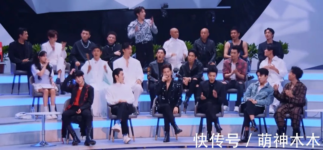 《追光吧》开播剪辑混乱，哥哥镜头分配不均，糊咖艺人没介绍