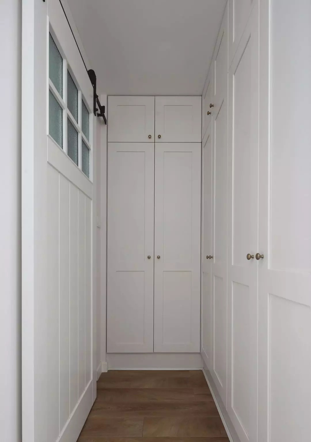 柜子|109㎡现代欧式混搭风,清新时尚又轻奢,小复古