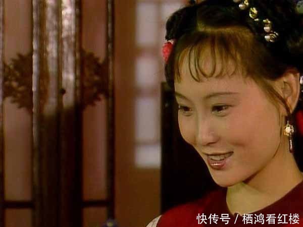 小红是林之孝之女,为何会被晴雯等人欺负?是父母在磨练女儿吗?