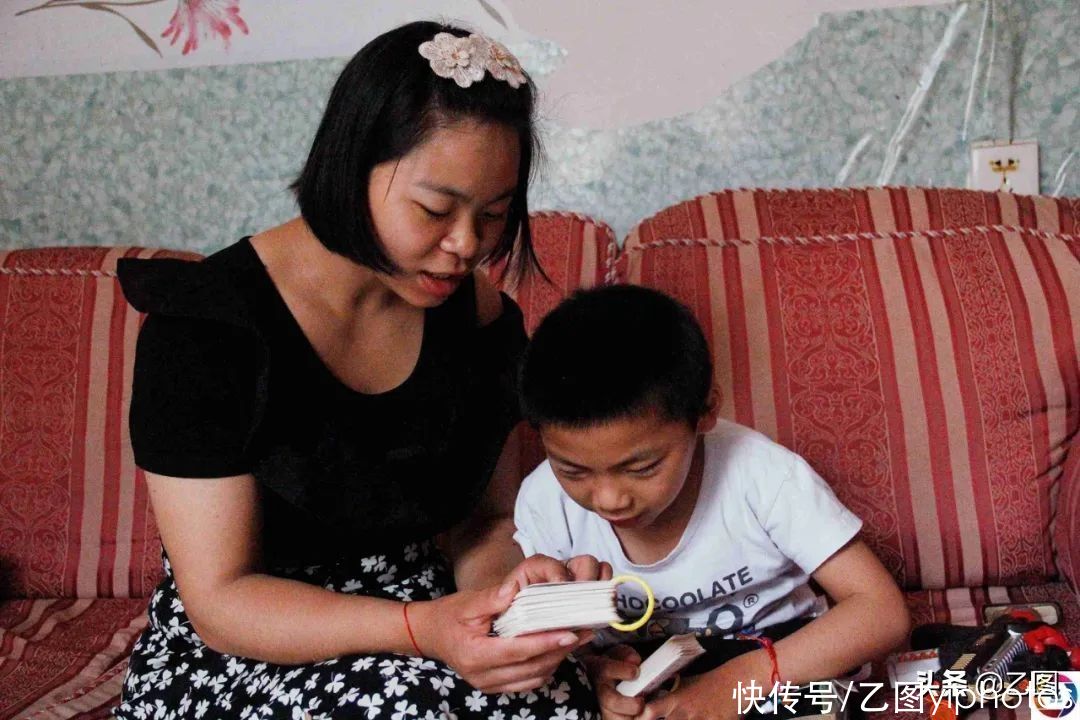 治疗|漂亮妈妈怀孕7个月乘坐公交,路上颠簸引发悲剧:幸福被我毁了