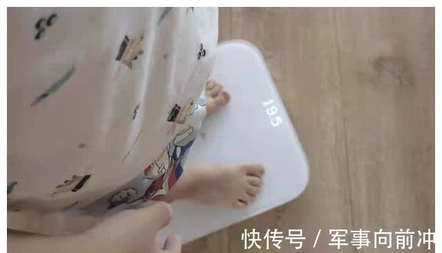 身高|妈妈怕矮个子遗传给儿子,偷偷给他用中医干预,1个月长高1.2