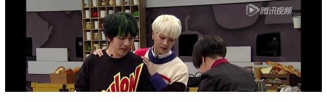 大鵬|被黑抄襲，假唱，x毒，大張偉從天才搖滾主唱，墮落成綜藝咖