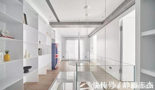 空间|原木+白色,营造出一个干净纯洁的空间,一个温馨的家!