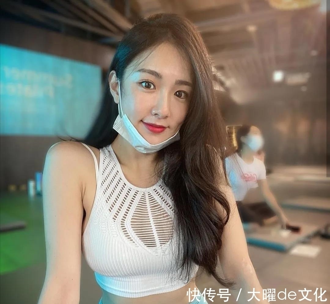 普拉提|“颜杀”甜美女教练，40岁了皮肤紧致，身材完美，是怎么做到的