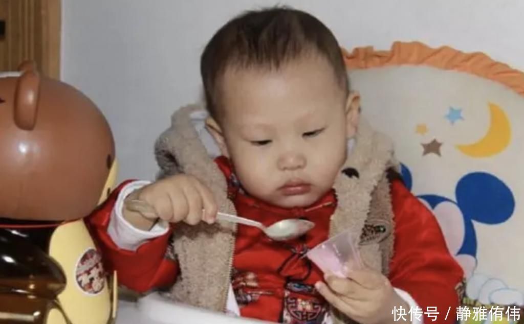 营养均衡|孩子在幼儿园饭量增大，看到老师拍的午餐照后，妈妈备受打击