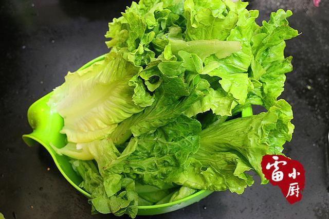 它是天然的减肥生菜，越吃越瘦，瘦子就不要吃了