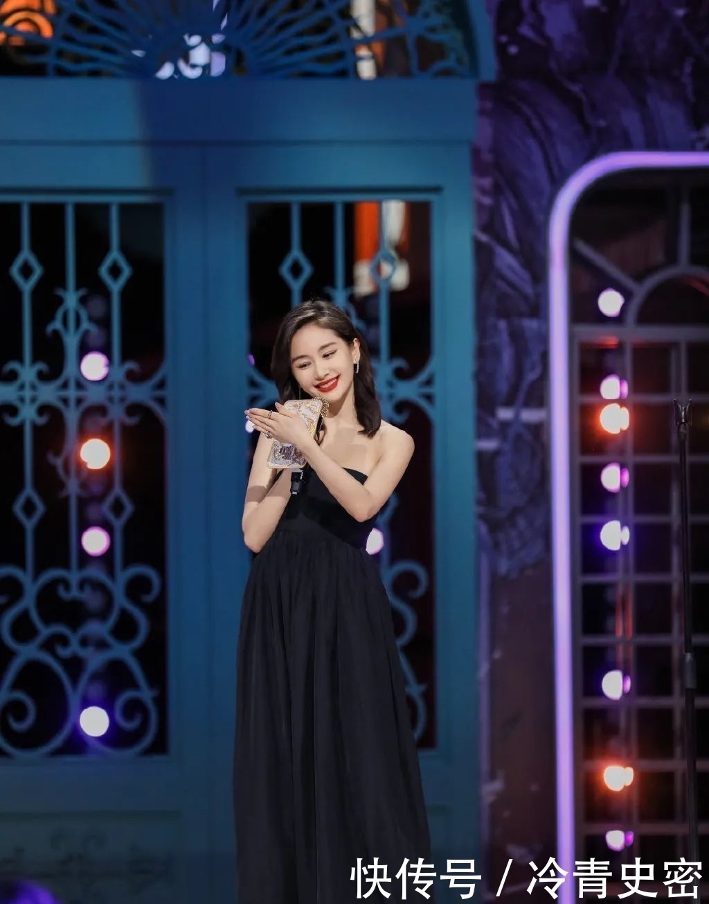 《听姐说》尴尬到爆,芒果台能不能放过姐姐们?