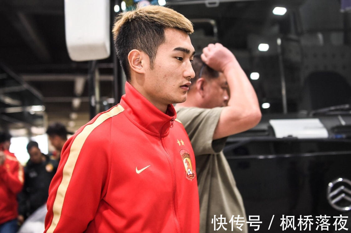 国足|徐新第一替代者出炉!28岁广州后腰被看中,数据排中超本土前3!