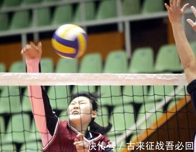 陈忠|女排主攻被誉为郎平第二,一记扣杀打晕日本主力,退役任三个要职