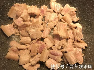好吃|这才是五花肉炒香干最好吃做法,鲜香味美口感纯正,怎么都吃不腻