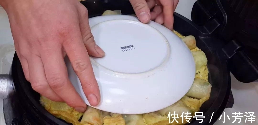 土豆又出新吃法, 教你简单一做, 比鸡蛋饼都好吃, 大人小孩都爱吃