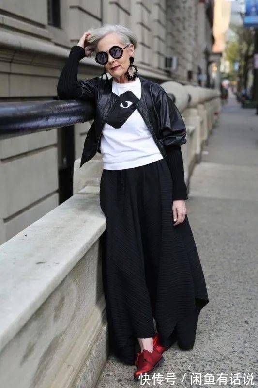 奶奶们|有种时髦叫“她们的70岁”,20岁的你也未必追得上