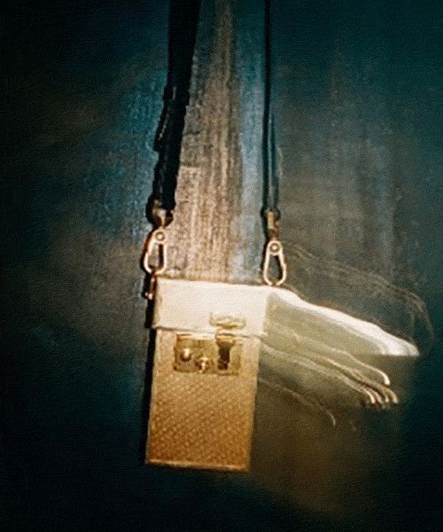 LOCK BAG IN LONDON Lock Bag伦敦巡礼