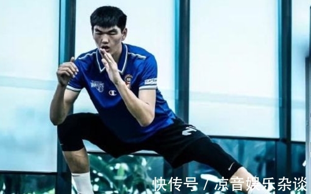 吉布森|首钢第二外援到位，中国巨人闪耀澳洲，韩德君防守王