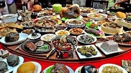 皇上|饭菜下毒想杀死皇帝？溥仪：不可能？我在宫里就没吃过一顿热饭