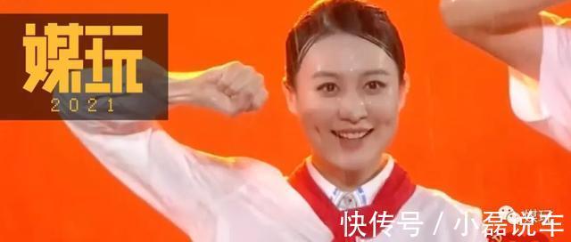 鳥(niǎo)巢感動(dòng)瞬間的背后:為什么上一秒下雨,下一秒演員衣服就干了?