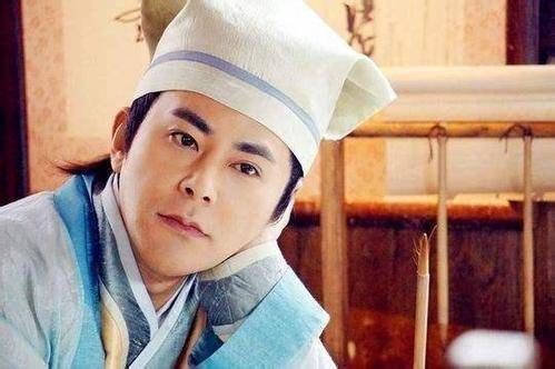 杂种|上联稻梁菽麦黍稷许多杂种,不知谁是先生下联千古绝对