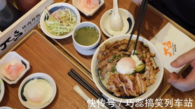 这家店|济南这家店丨烧肉丼饭,食肉控不能忍,只想马上吃到它