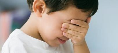 营养物质|8岁女娃脾胃衰竭,医生苦劝2食物偷走孩子健康,别再让娃吃