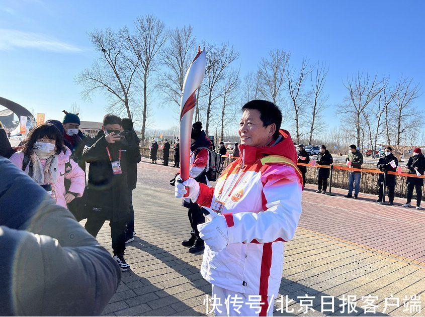 海陀山|世葡园第一棒火炬手徐建喜：小村庄因奥运迎来发展机遇