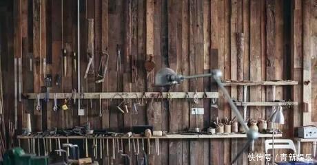 桃花源|20多岁的年龄差距,却把一个破烂的农家小院变成了“桃花源”