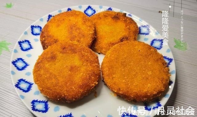 红薯配上糯米粉,无需高超的烹饪技巧,做出让孩子赞不绝口红薯饼