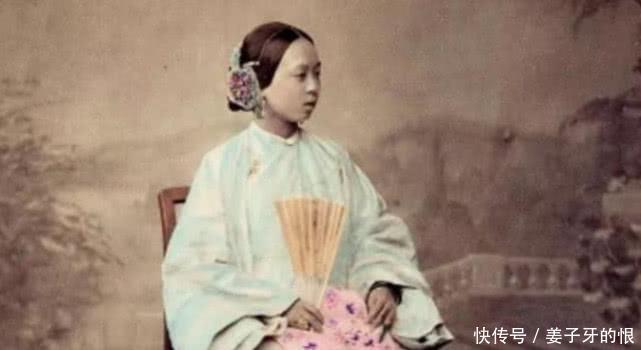 彩色照片|晚清的彩色照片原来清朝女人不丑,和尚也可能是老烟民!