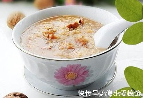 核桃|孕期吃核桃会让胎儿更聪明吗?孕妇吃核桃需要注意什么?