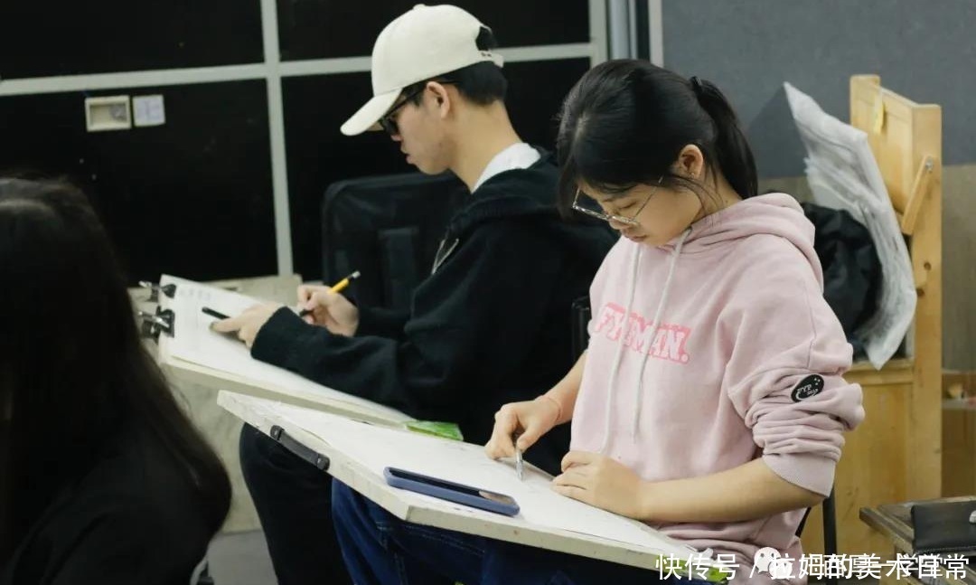 同学们|如何考察广西画室?考察画室看什么?