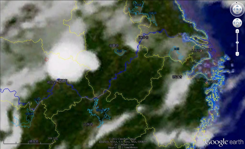 炼成的-一次暴雨天气过程的卫星云图记录