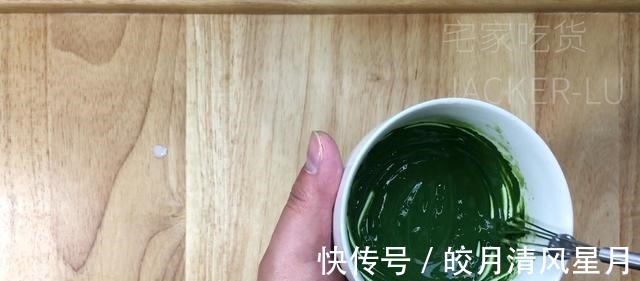 网红牛奶乳酪包，松软甜蜜，口感香醇，制作简单，超级好吃！