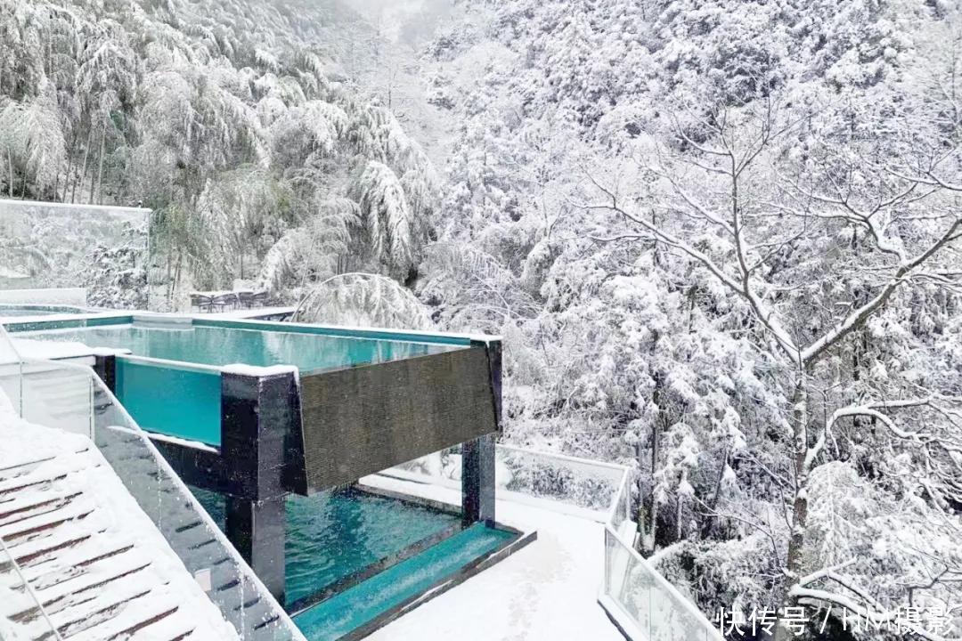 安吉下雪了！山巅视野，露天温泉赏雪泡汤，不出国就解锁冬季浪漫